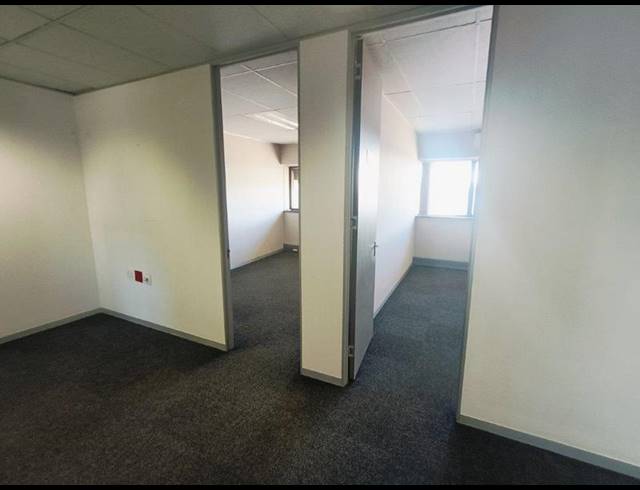 BUSINESS PROPERTY TO RENT IN RANDJESPARK